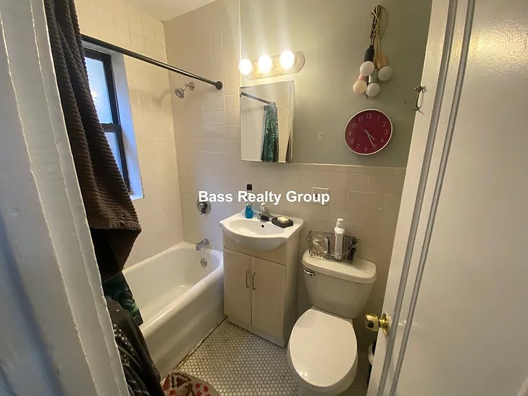 1724 W Estes Ave #209 — Photo 9
