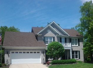 1211 Cromwell Ln, Naperville, IL