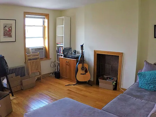 Rented by Century 21 Milestone Realty | media 21