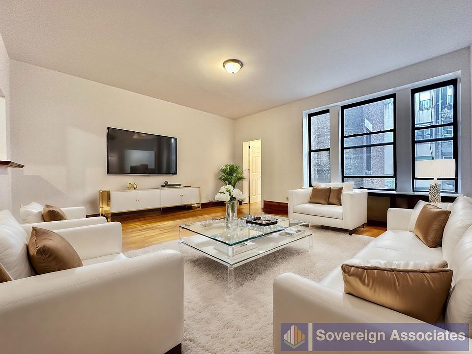 1st image of 302 W 107th St #22