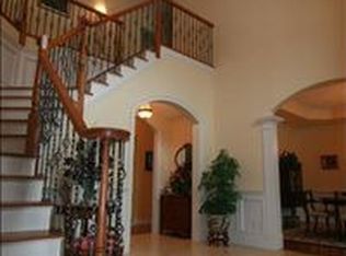 17 Overlook Rd, White House Station, NJ 08889