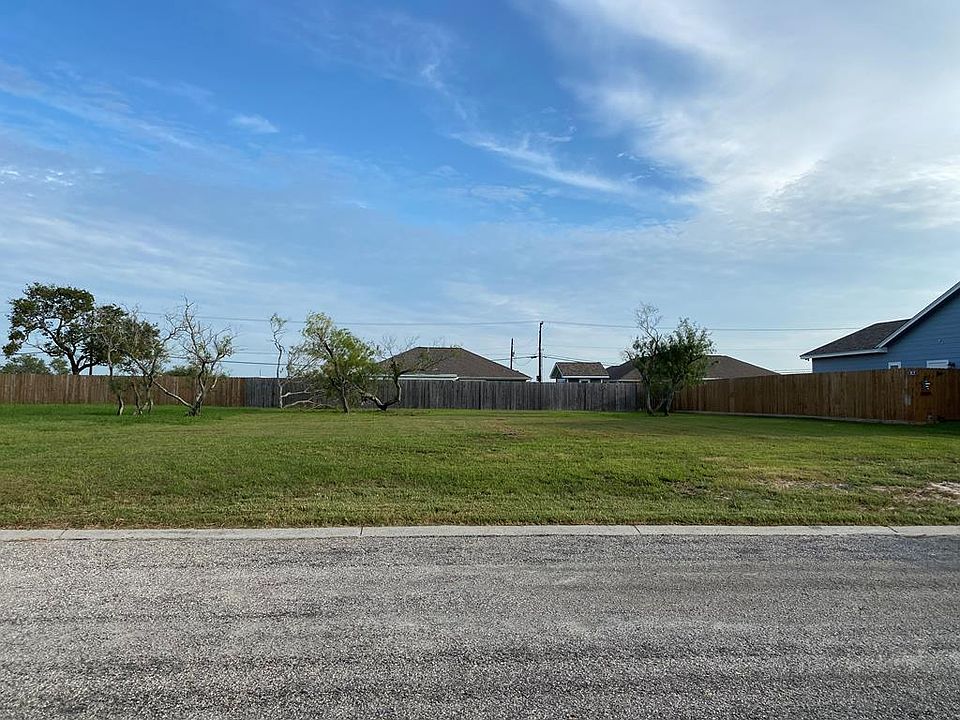 1st image of 108 Teresa Ln