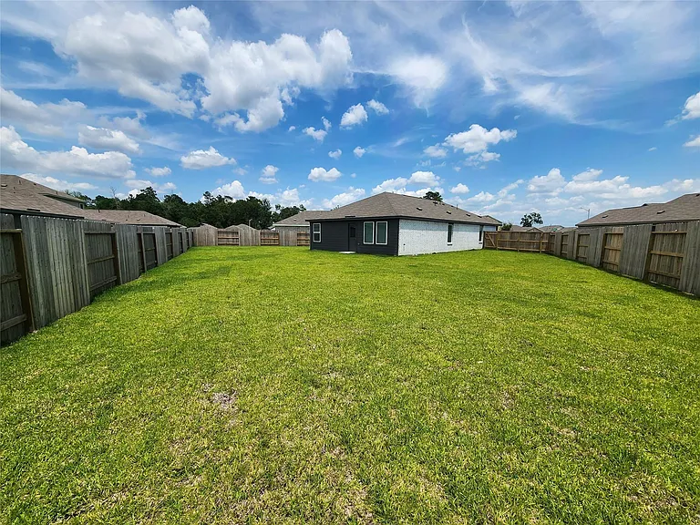 905 Coperchiata Cir — Photo 31