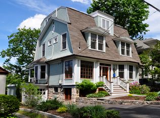 21 Bellair Dr, Dobbs Ferry, NY 10522