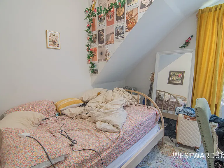 4018 W Oakdale Ave #2 — Photo 5