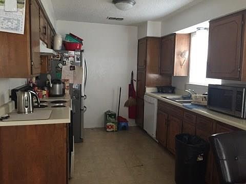3rd image of 6528 Blue Grass Dr