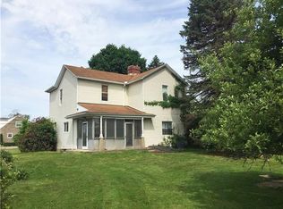 1310 Cochran Mill Rd, Clairton, PA 15025