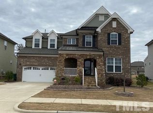 860 Cozy Oak Ave, Cary, NC 27519