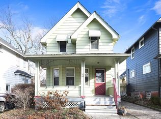 1421 Rio St, Lakewood, OH 44107