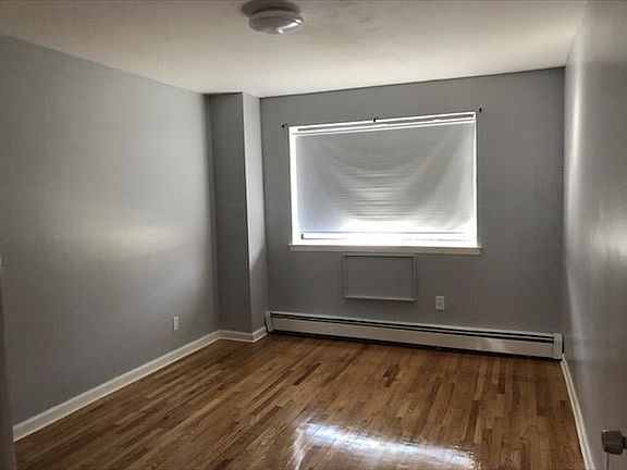 4th image of 25 Gabriel Dr #2