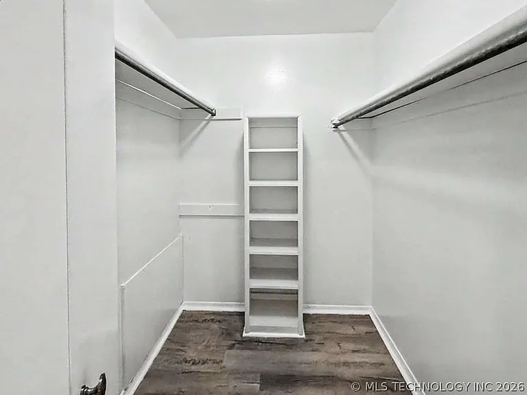 5210 S 74th Ave E — Photo 15