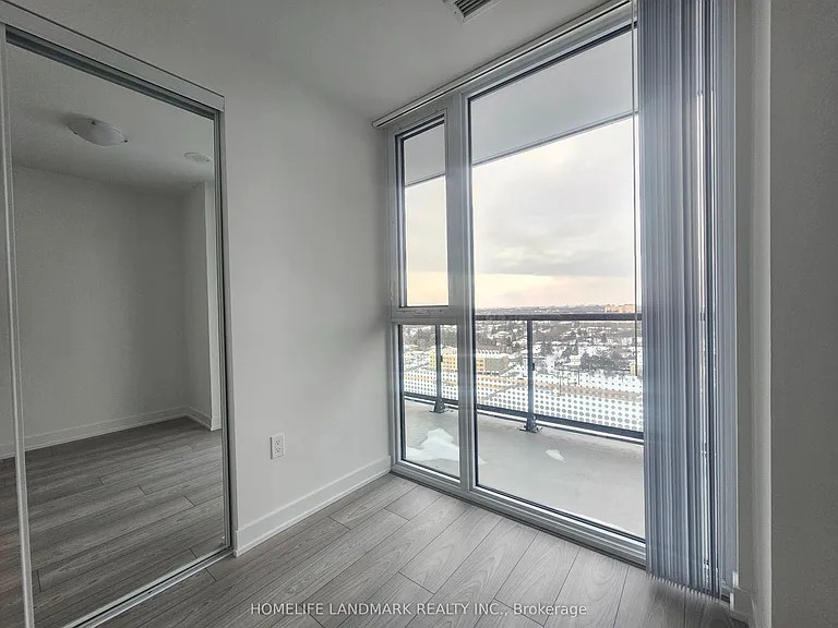 5858 Yonge St #3212 — Photo 5