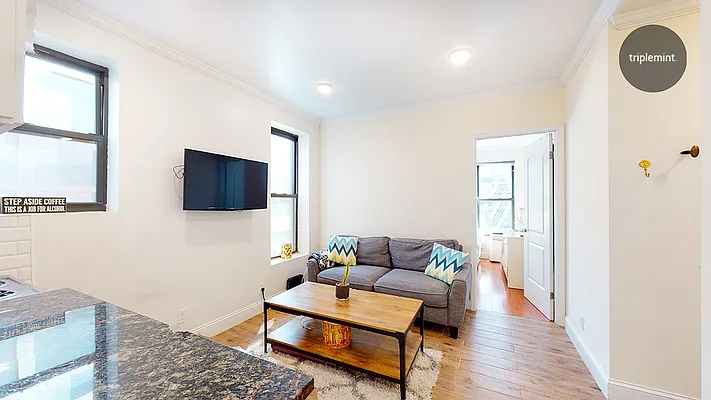 Rented by Triplemint | media 9