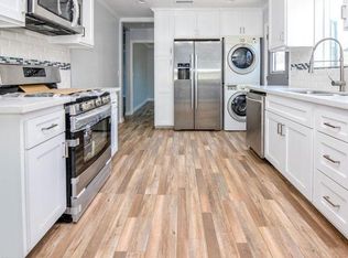 150 W 118th St, Los Angeles, CA 90061