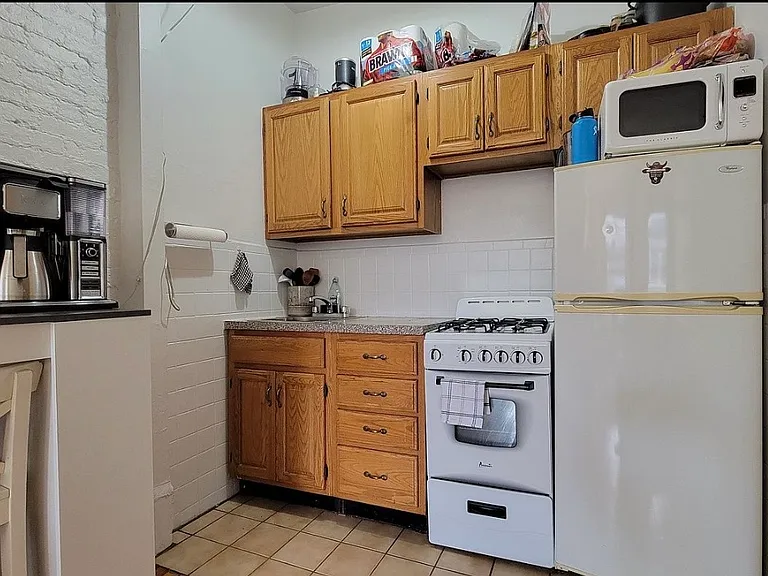 313 W 76th St #5A — Photo 3