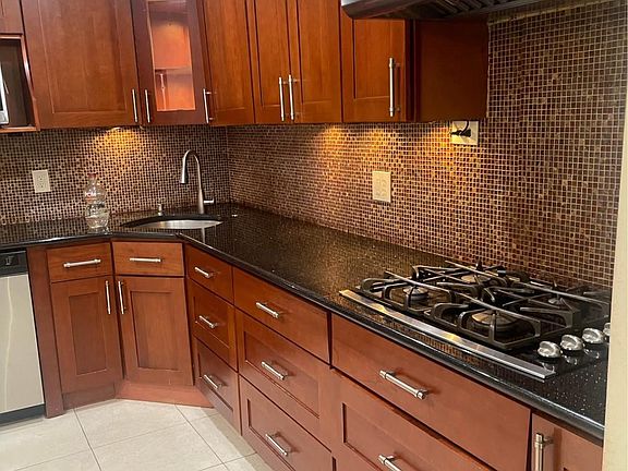 2nd image of 254 College Dr
