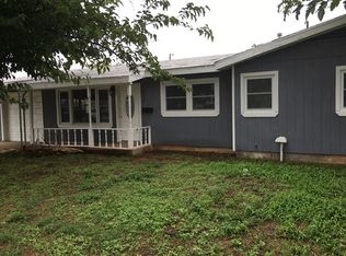 908 SW 1st St, Andrews, TX 79714