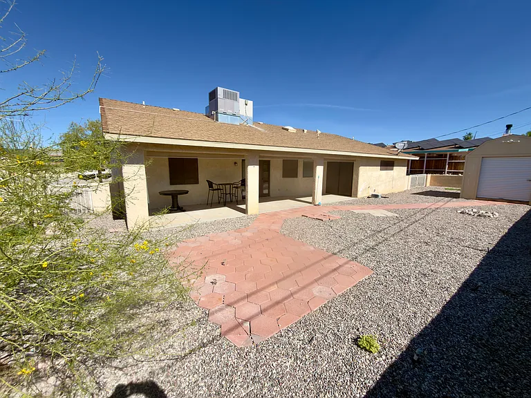 3314 Baysinger Dr — Photo 25