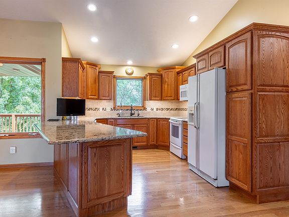 5th image of 3425 E Cedar Hills Dr