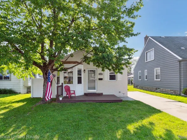 3324 Buckingham Ave, Berkley, MI 48072