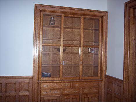 4th image of 315 Huron Ave