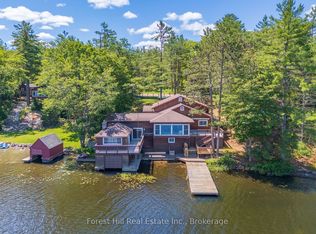 1062 Pine Lake Rd, Gravenhurst, ON P1P 0G1