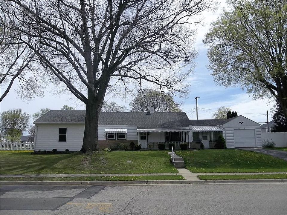 1st image of 1521 Forest Ave