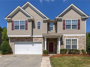 5229 Jewelflower Rd, Charlotte, NC 28227