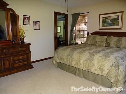 5th image of 511 Hermitage Ct