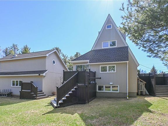 5th image of 14 Chaleur St
