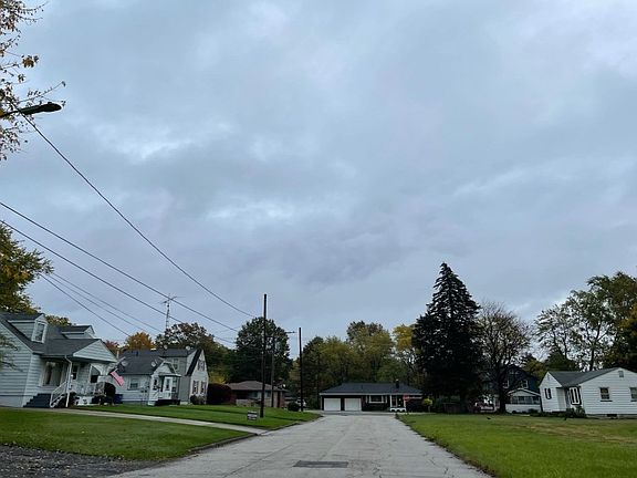 5th image of 1551 Kearney St