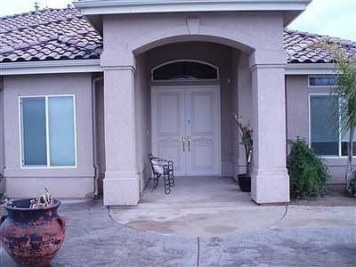 3rd image of 3890 N Del Norte Ave