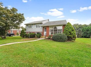 206 Ridge Ave, Kennett Square, PA 19348