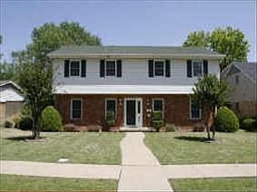 1st image of 605 S Cottonwood Dr