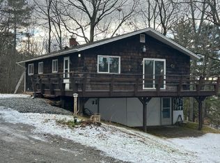 97 Main Rd, Eddington, ME 04428