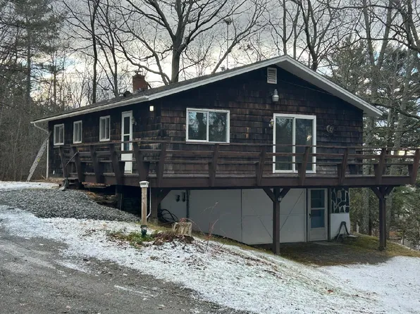 97 Main Road, Eddington, ME 04428