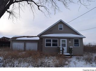 601 N Grove St, Middletown, IL 62666