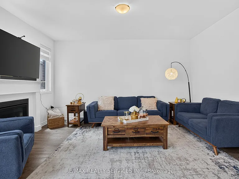 1702 Dance Ct — Photo 25