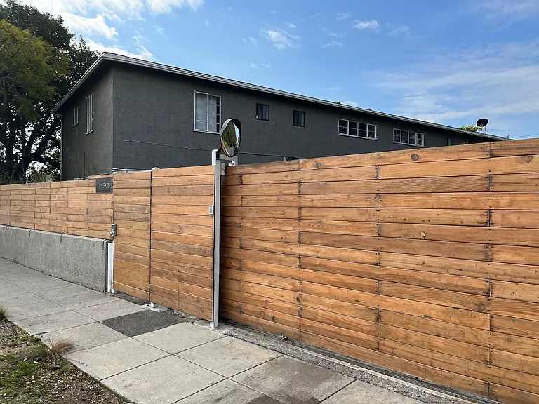 1023 Pico Blvd — Photo 26