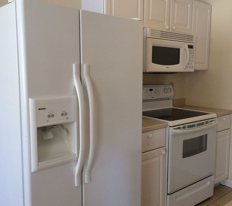 1st image of 4635 Bayshore Dr APT P10