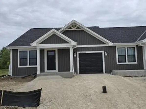 W219N16393 Jasmine COURT, Jackson, WI 53037