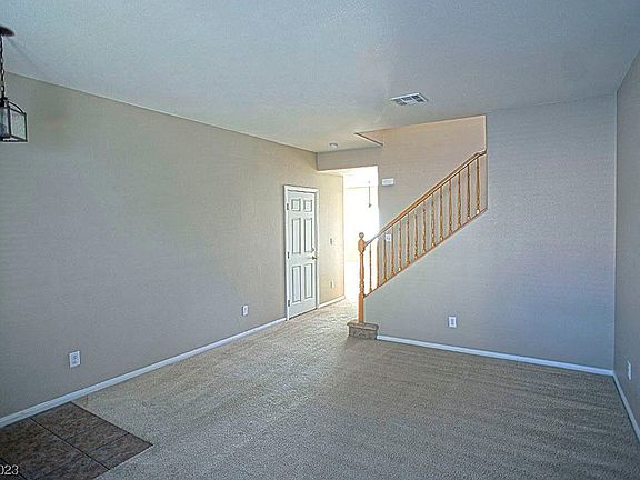 2nd image of 621 Iron Stirrup Ave #0