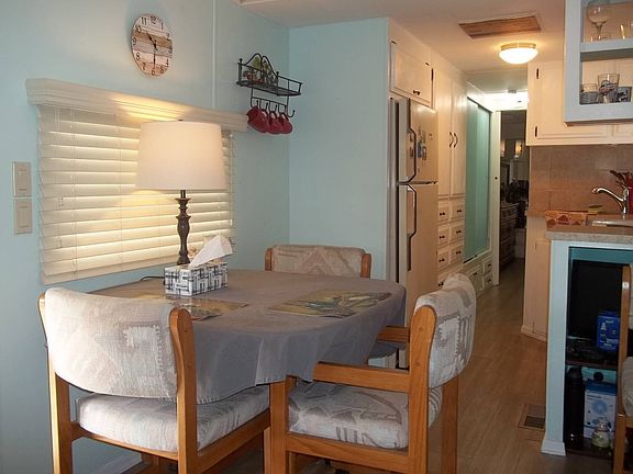 5th image of 4860 E Main St #D-86
