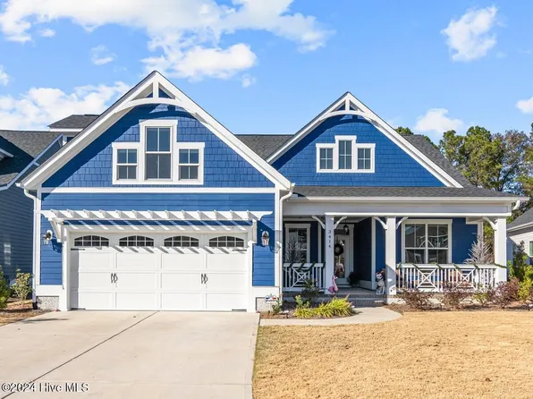 3414 Island Lakes Drive, Oak Island, NC 28465