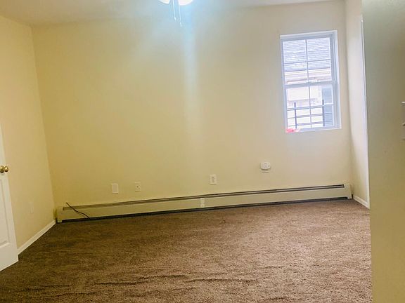 3rd image of 11553 140th St Floor 2