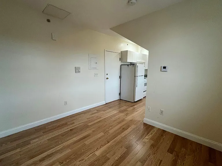 2 Chestnut Hill Ave #5 — Photo 7