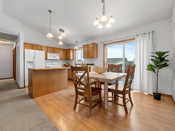 5th image of 1434 Sparrow Rd