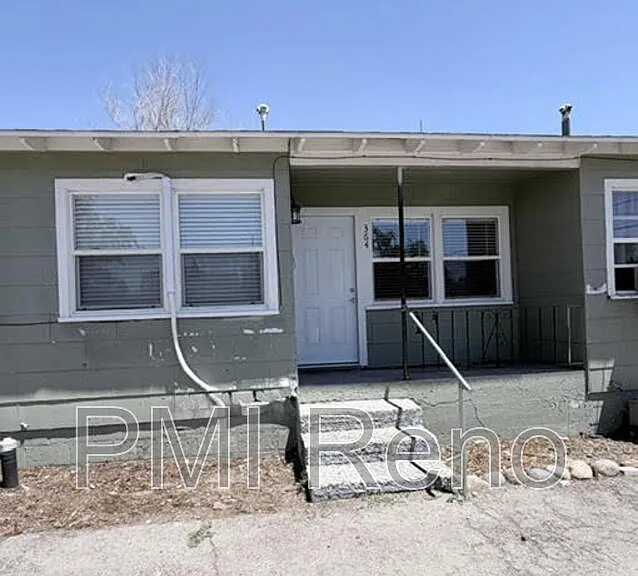 364 Gould St — Photo 1