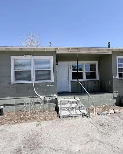 364 Gould St Photo 1