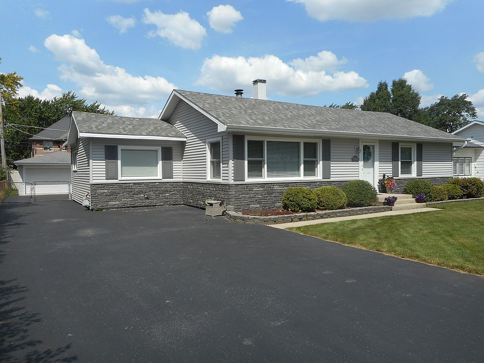 1st image of 8748 S Meade Ave